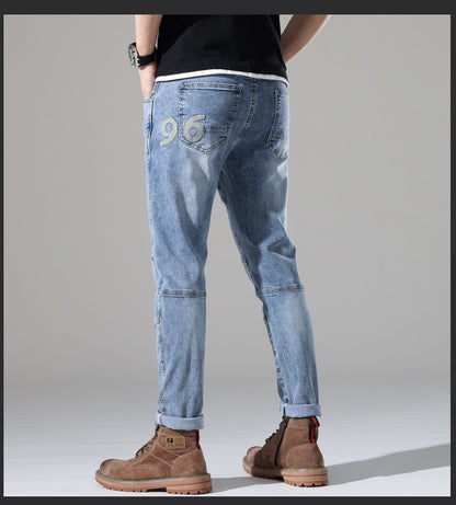 Moda Elite | Jeansy z lekkiego sprania ze stretchem i haftem