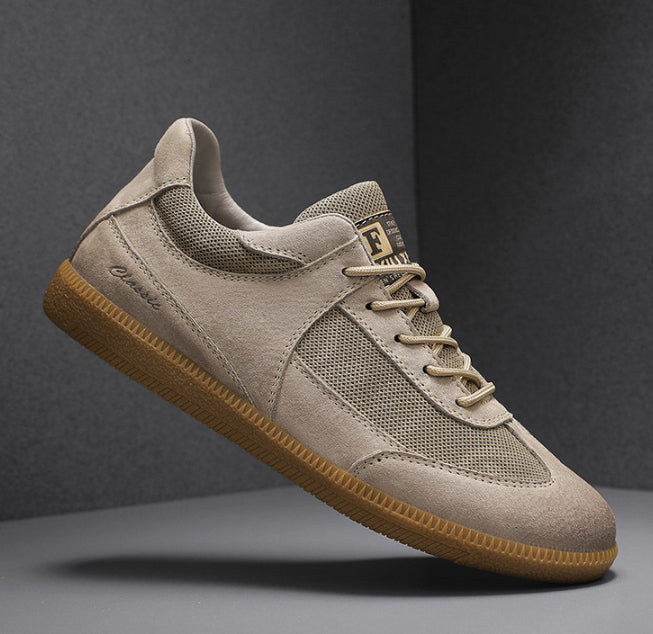 Klasyczne buty treningowe retro