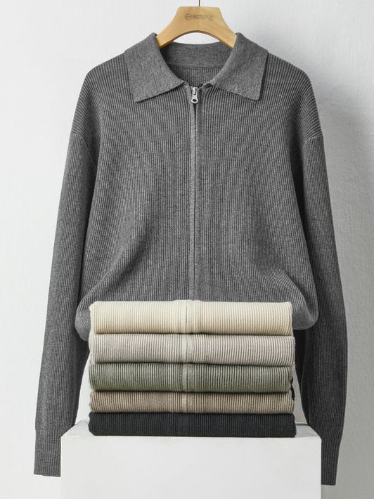 Sweter dzianinowy z zamkiem i kołnierzem