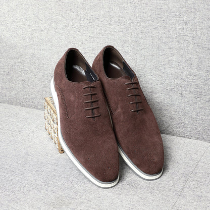 Eleganckie zamszowe buty typu Oxford