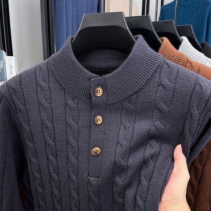 sweter z warkoczowym splotem i stójką